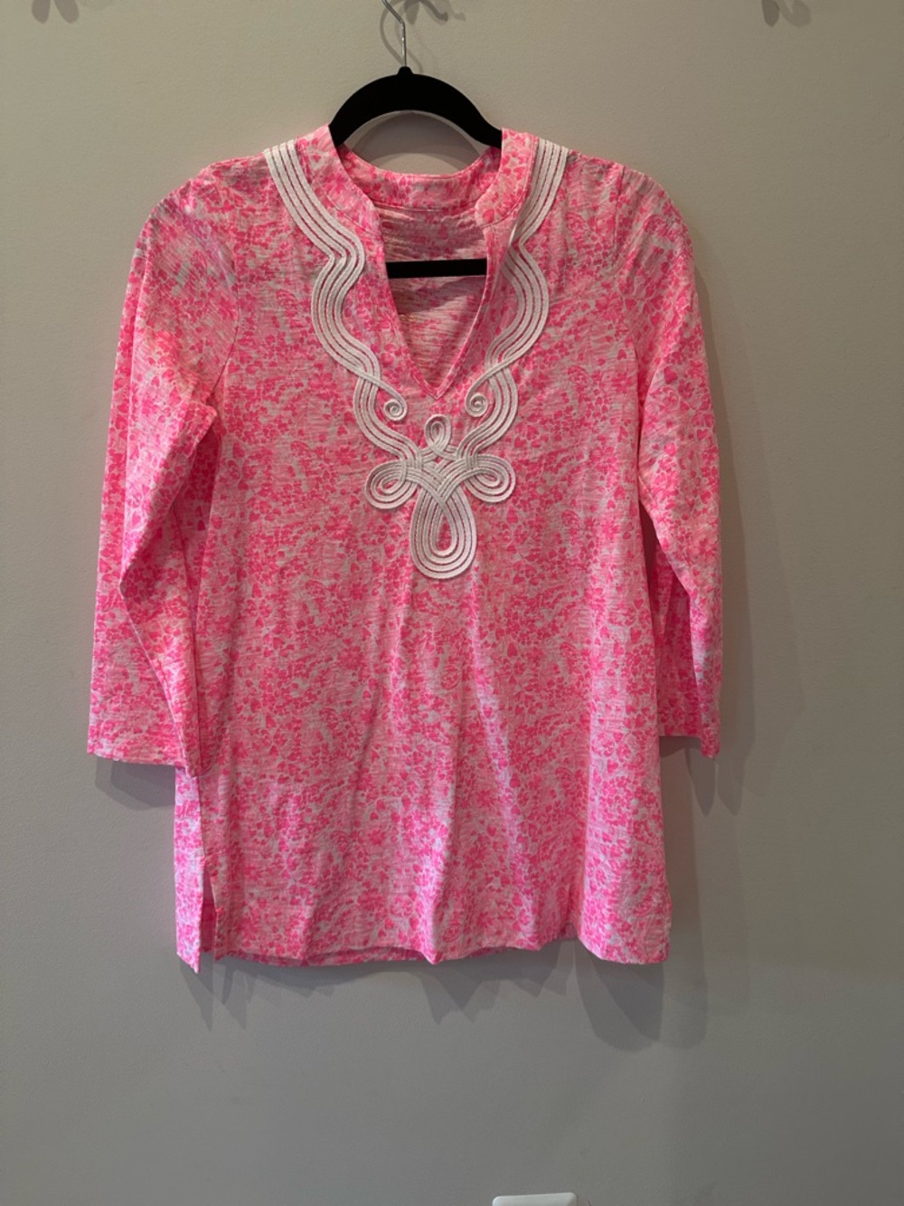 Lilly Pulitzer Pink & White Floral Long Sleeve Tunic with Trim